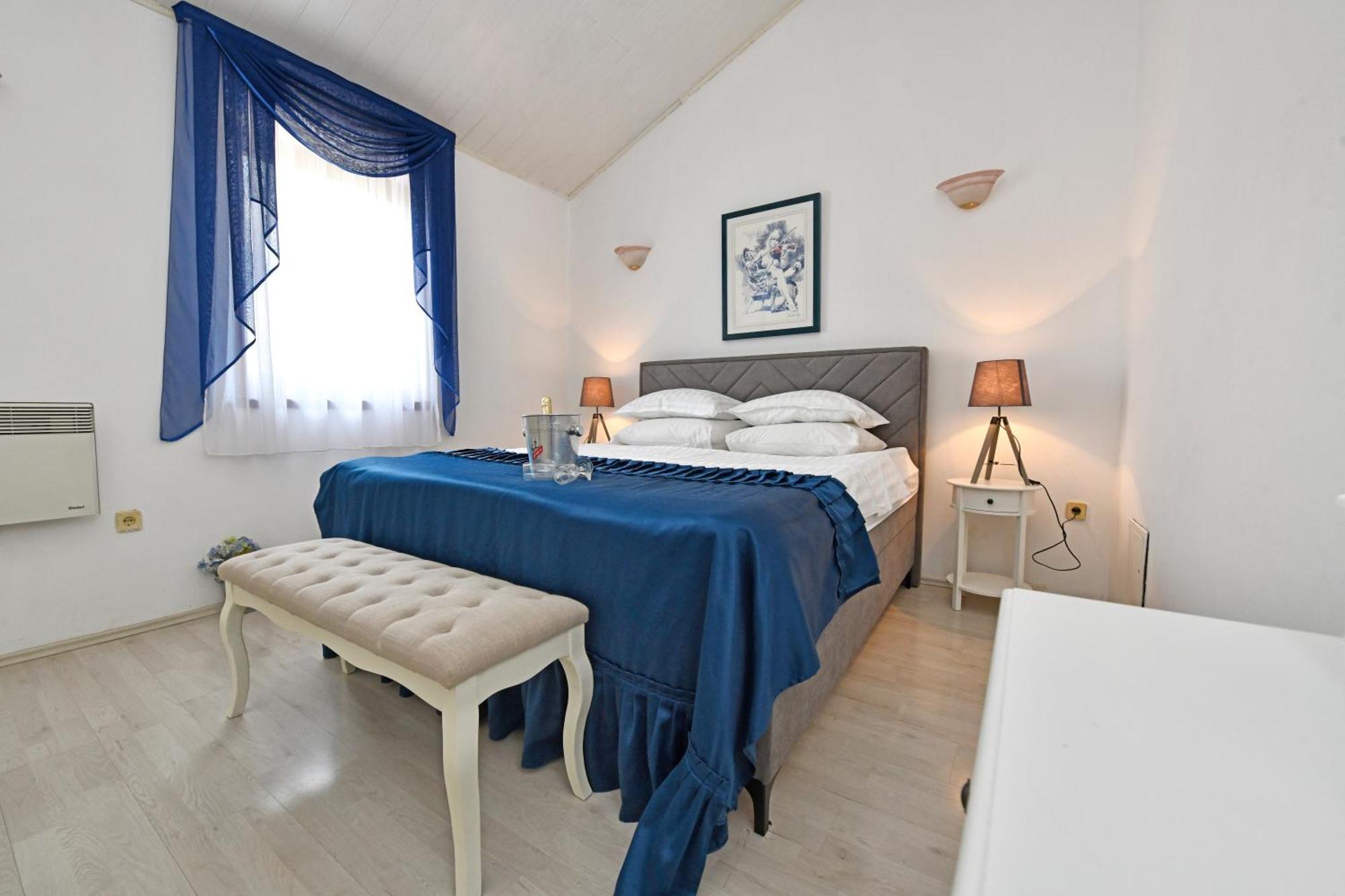 Apartments Villa Herak Porec Exterior photo